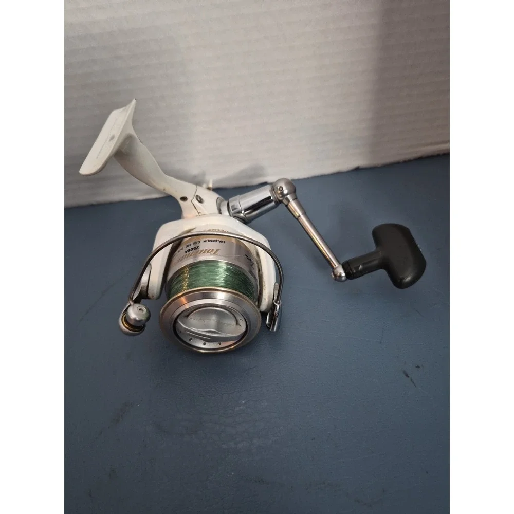 Daiwa Tournament‎ Zx Fishing spinning reel Used